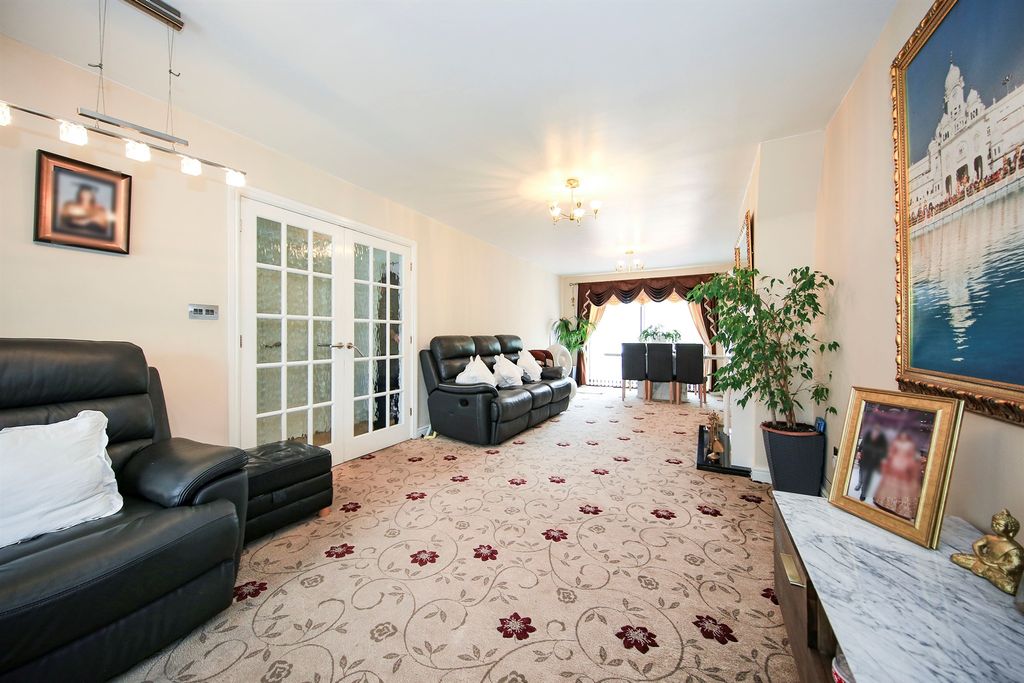 Additional image 5 of 5 bed detached house for saleCoton Road, Penn, Wolverhampton WV4