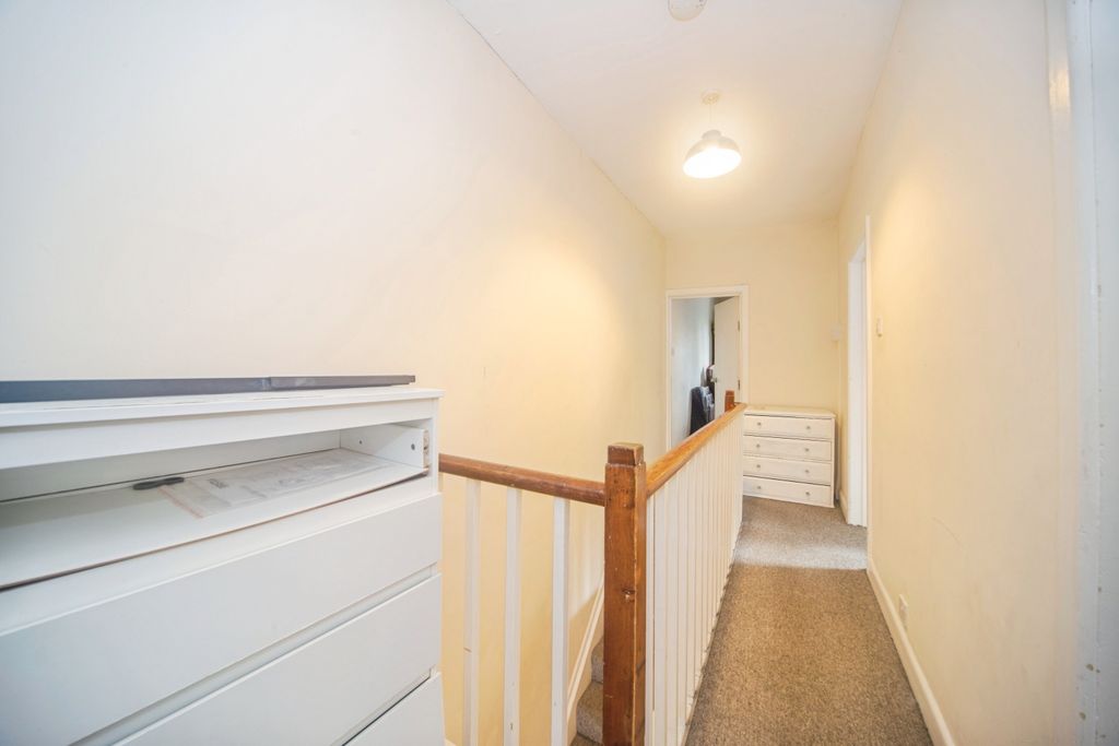Additional image 21 of 4 bed semi-detached house for saleDevonshire Road, Southampton SO15