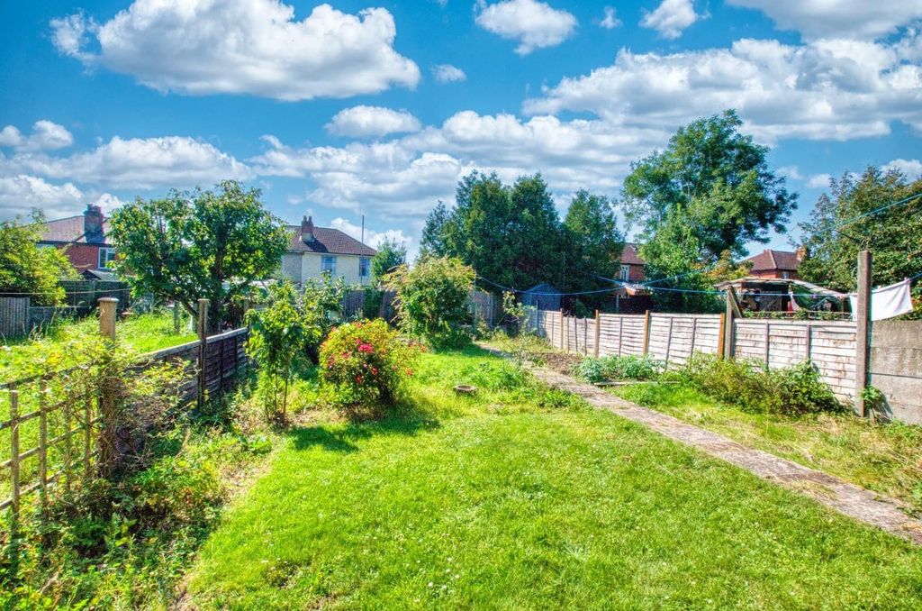Additional image 10 of 3 bed semi-detached house for saleGranby Grove, Southampton SO17
