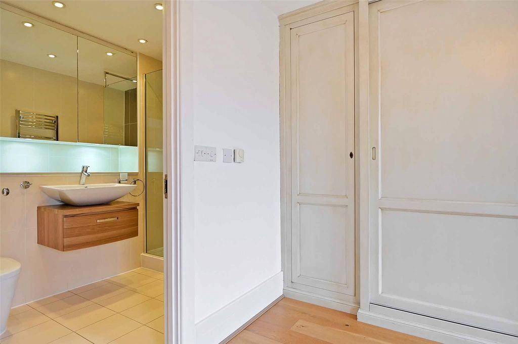 Additional image 25 of 5 bed terraced house for saleClaremont Road, Windsor, Berkshire SL4