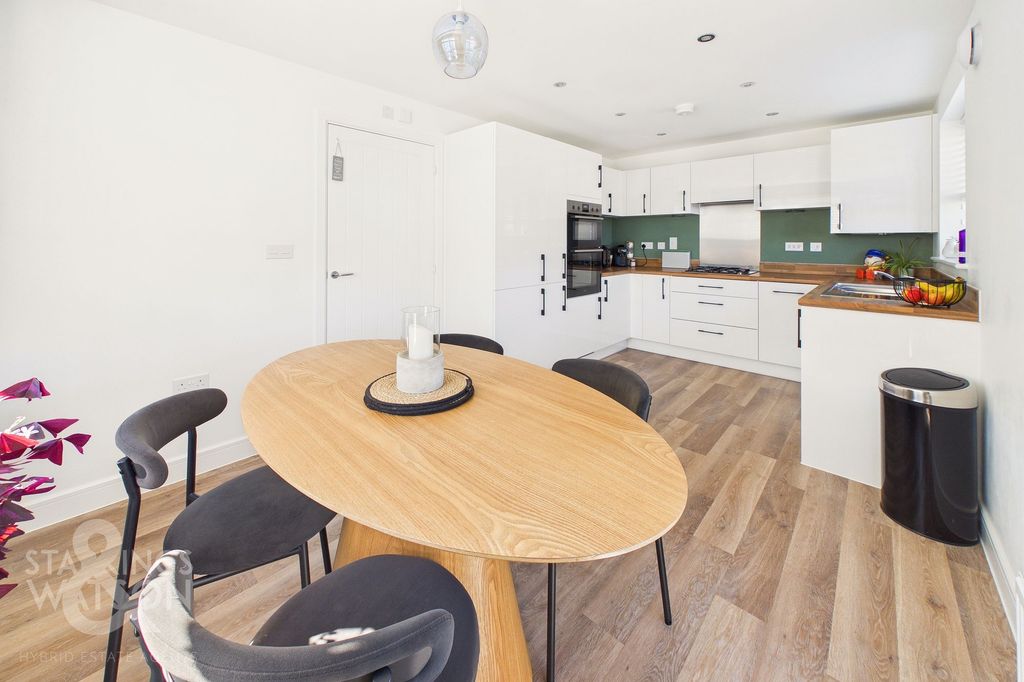 Additional image 8 of 3 bed detached house for saleRightup Lane, Wymondham NR18