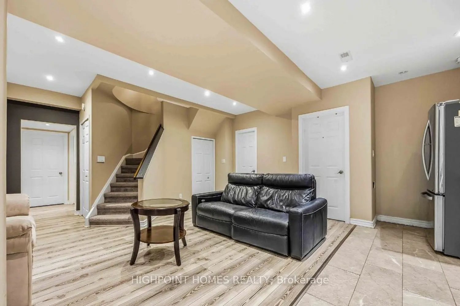 Additional image 13 of 903 Alanbury Crescent