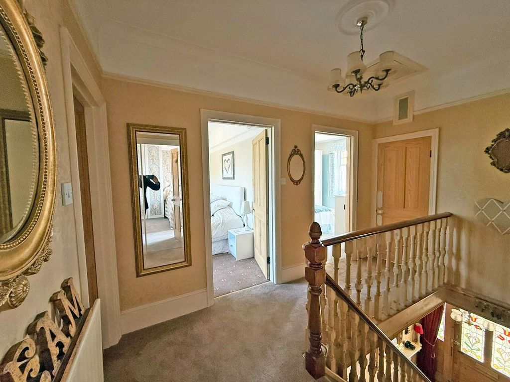 Additional image 18 of 4 bed property for saleClifford Grove, Ashford TW15