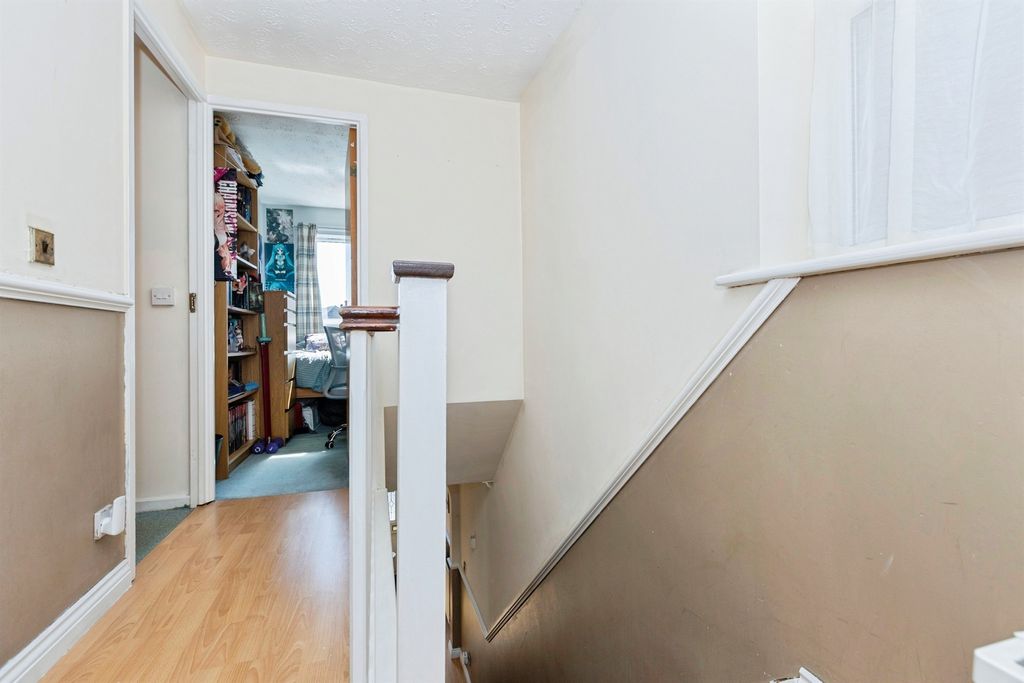 Additional image 13 of 3 bed detached house for salePintail Close, Whetstone, Leicester LE8