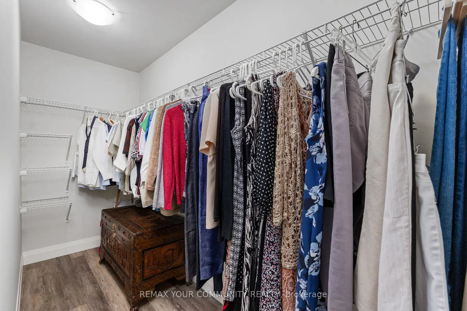 Additional image 18 of 9973 Keele Street 202