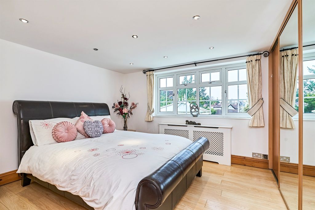 Additional image 16 of 4 bed detached house for saleStourbridge Road, Penn, Wolverhampton WV4