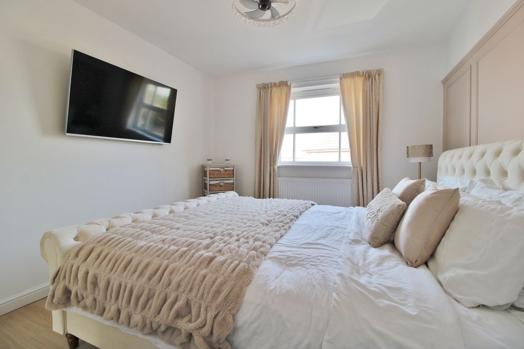 Additional image 16 of 3 bed detached house for saleLapwing Road, Southsea PO4