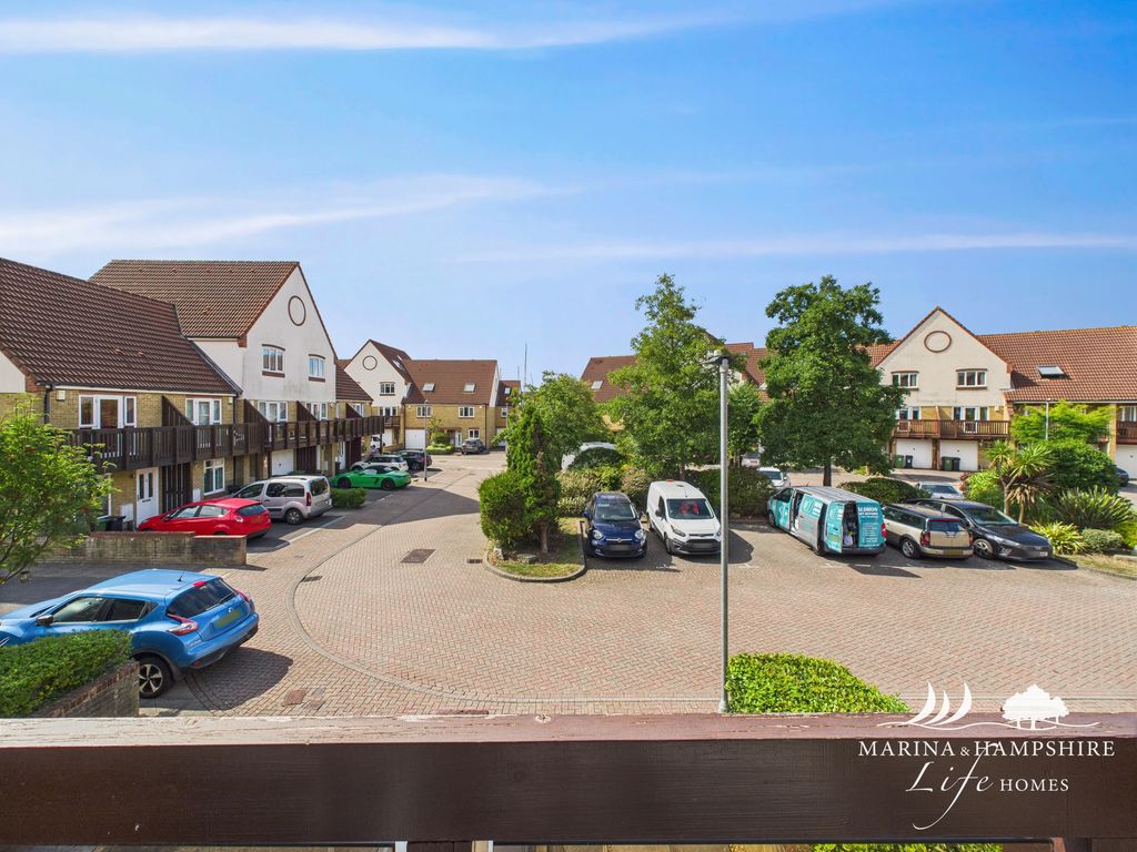 Additional image 21 of 3 bed terraced house for saleTintagel Way, Port Solent PO6