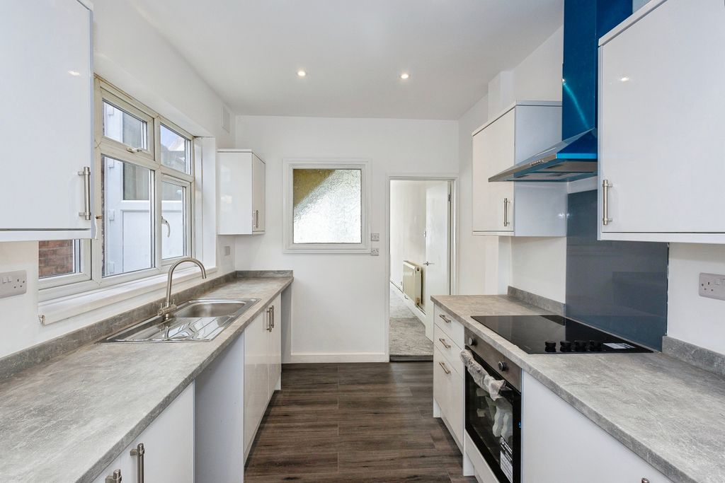 Additional image 8 of 4 bed terraced house for saleMeyrick Road, Portsmouth PO2
