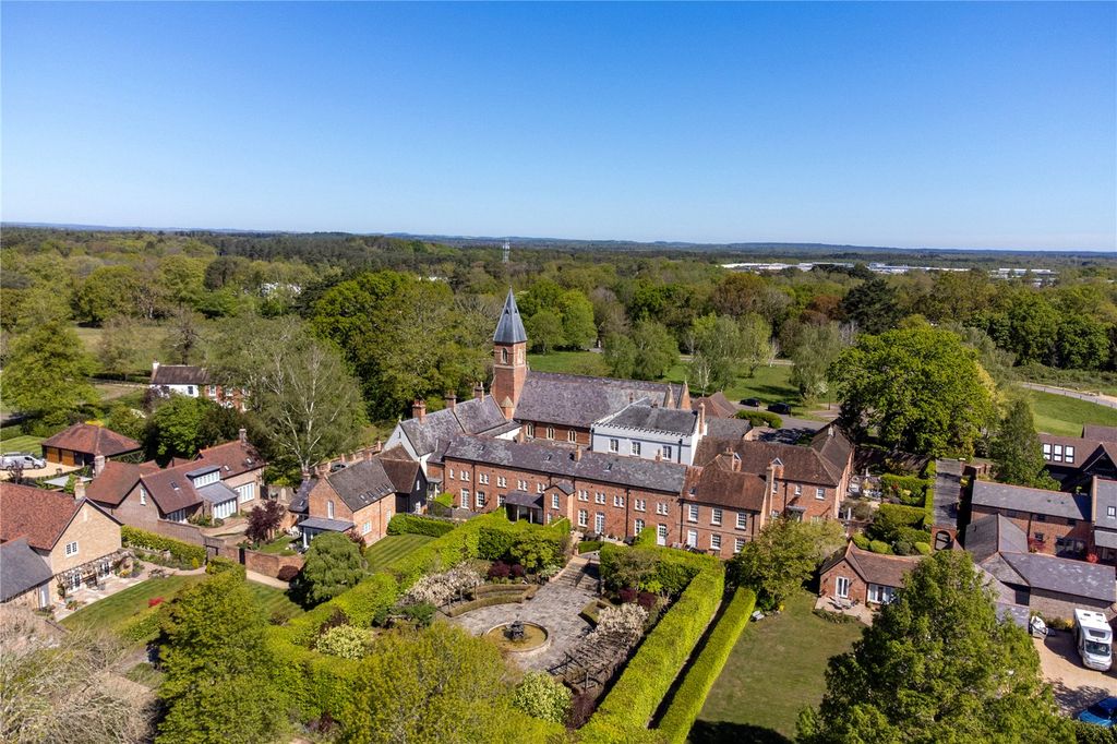 Additional image 2 of 4 bed detached house for saleThe Cloisters, Stapehill Abbey, Wimborne, Dorset BH21