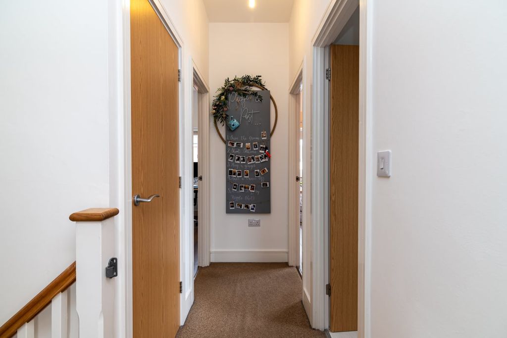 Additional image 9 of 3 bed detached house for saleRedwood Close, Coalville LE67