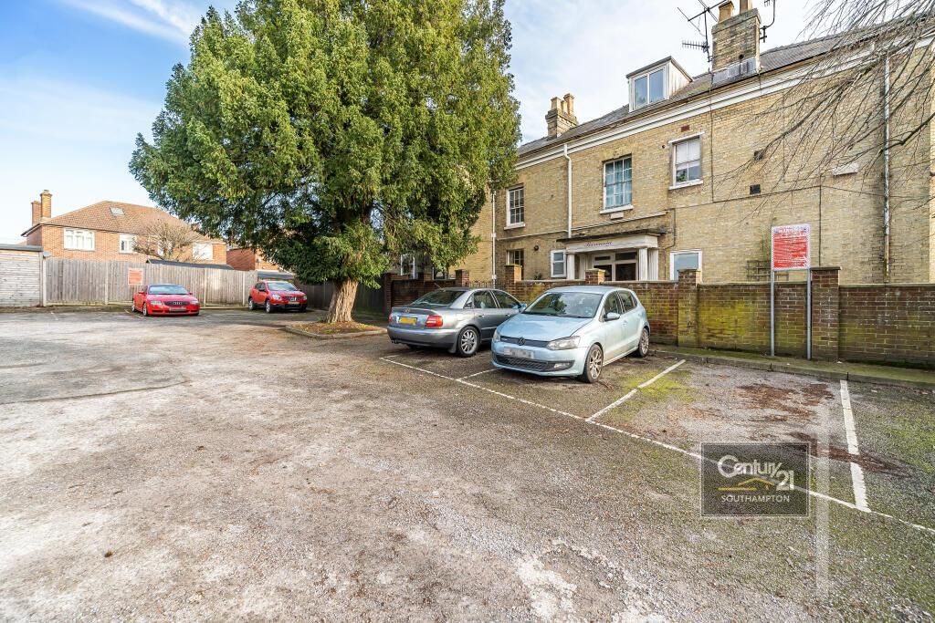 Additional image 10 of 1 bed flat for sale|Ref: L820888|, Millbrook Road West, Southampton SO15