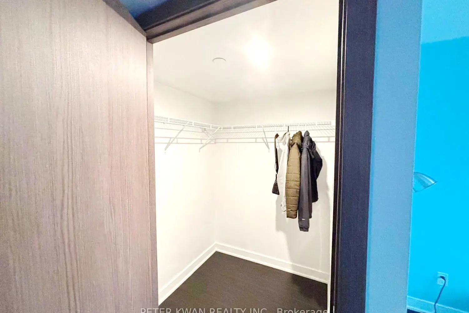 Additional image 6 of 19 Bathurst Street 1007