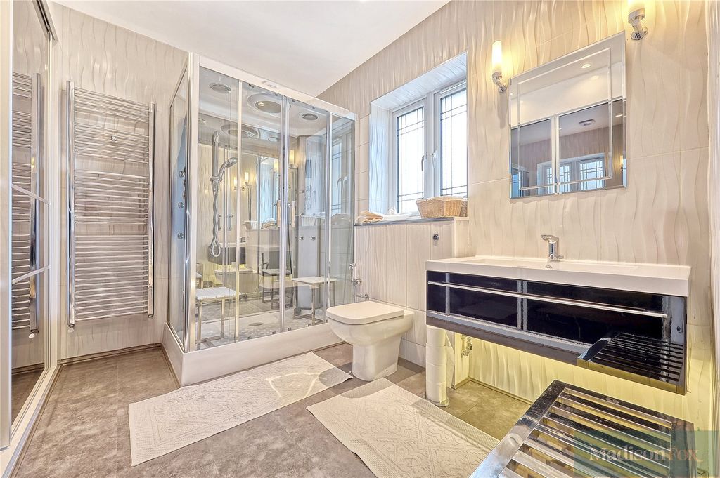 Additional image 37 of 5 bed detached house for saleThe Dell, Woodford Green IG8