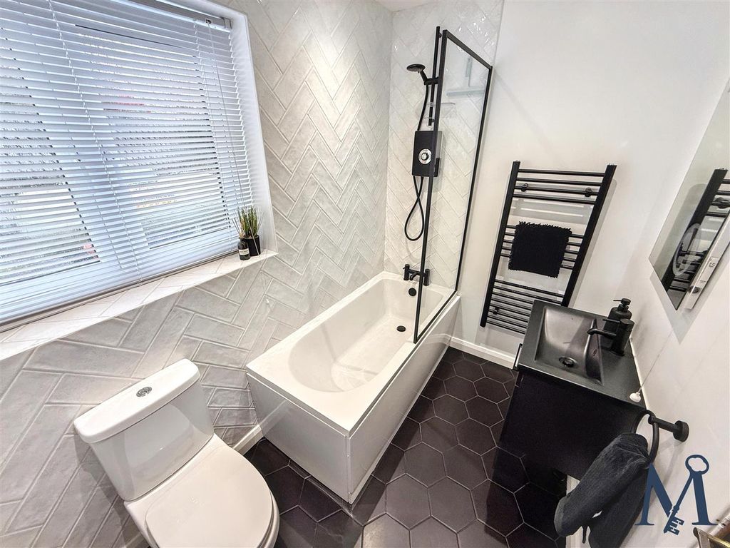 Additional image 22 of 5 bed detached bungalow for saleWorthington Lane, Newbold Coleorton, Coalville LE67