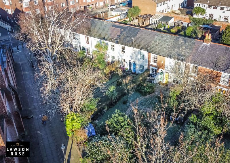Additional image 21 of 2 bed cottage for saleHighland Terrace, Southsea PO4