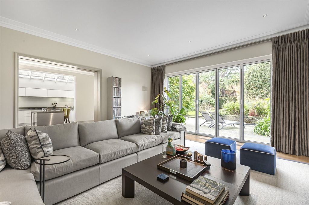 Additional image 3 of 6 bed detached house for saleDenbigh Gardens, Richmond TW10