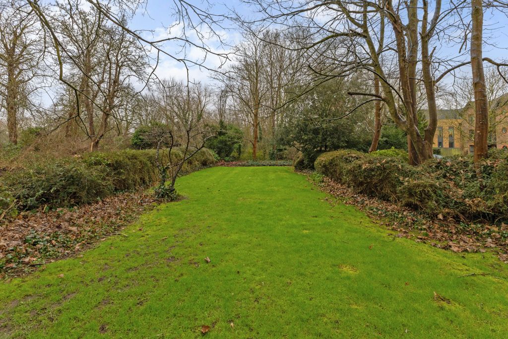 Additional image 15 of 2 bed flat for saleSheet Street, Windsor SL4