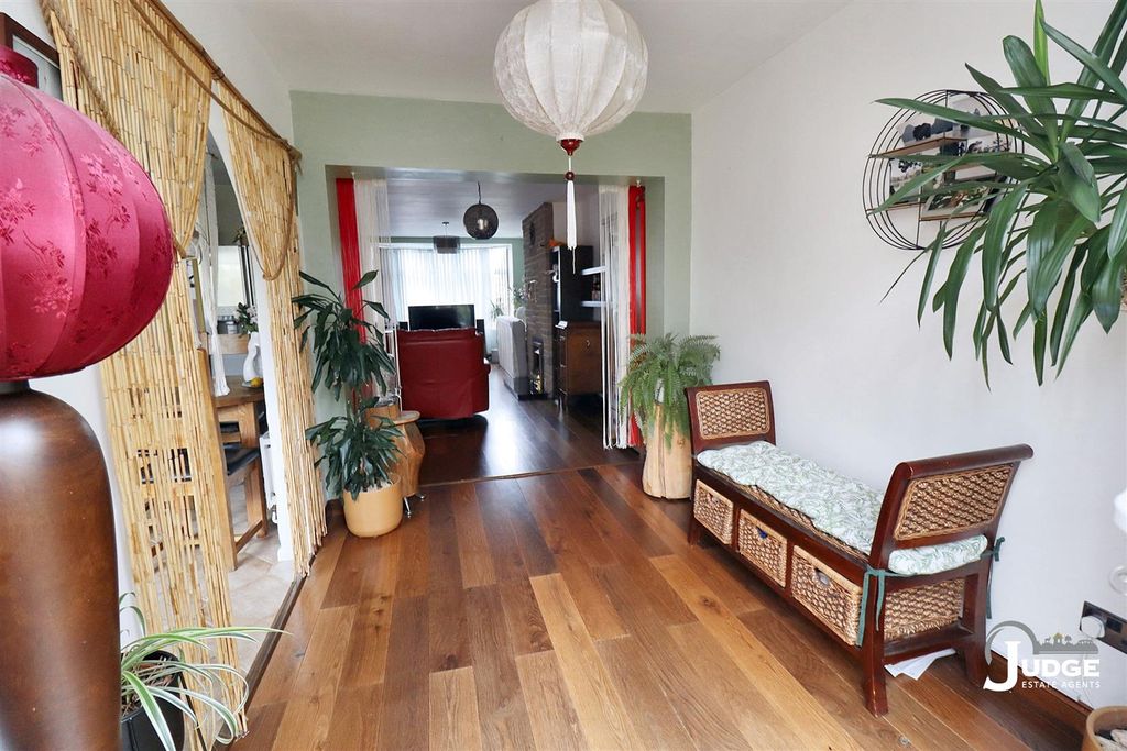 Additional image 7 of 3 bed semi-detached house for saleLedwell Drive, Glenfield, Leicester LE3