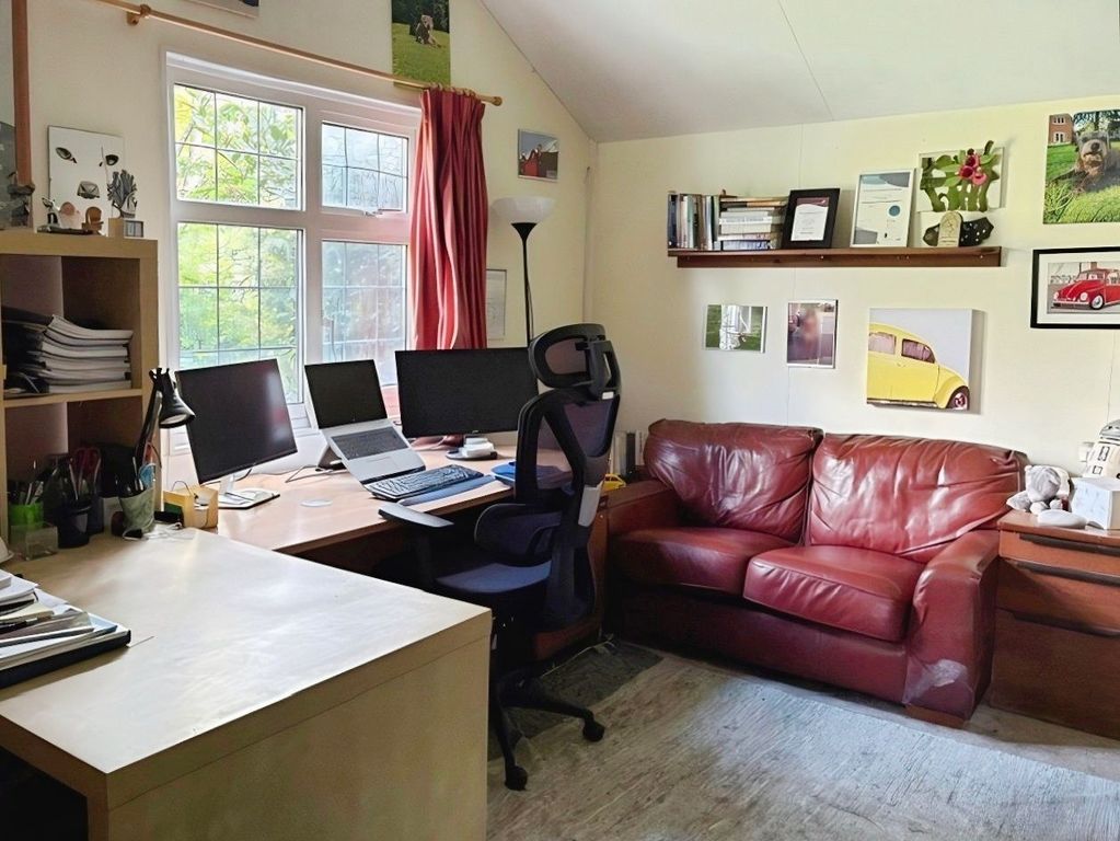 Additional image 20 of 4 bed detached house for saleHinckley Road, Sapcote, Leicester LE9
