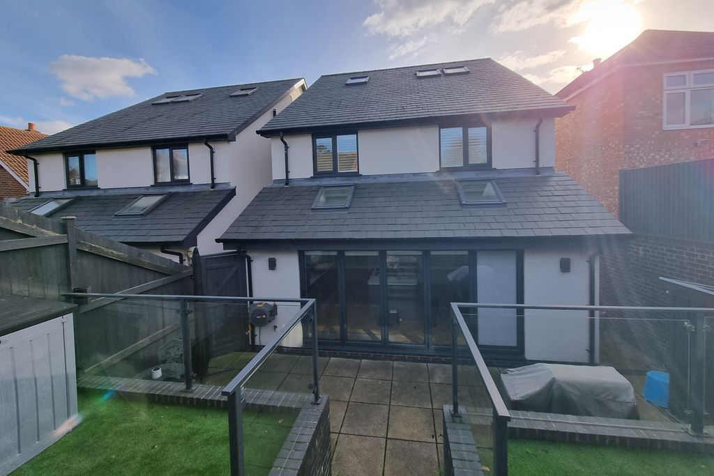 Additional image 32 of 4 bed detached house for saleDrayton, Hampshire PO6