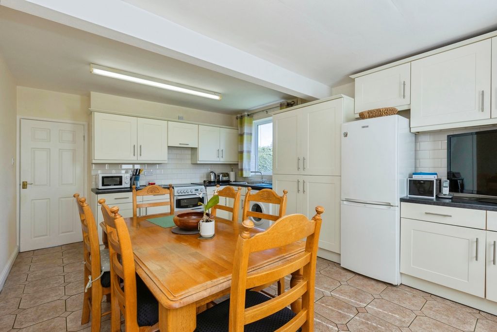 Additional image 3 of 2 bed bungalow for saleAlexandra Street, Thurmaston, Leicester, Leicestershire LE4