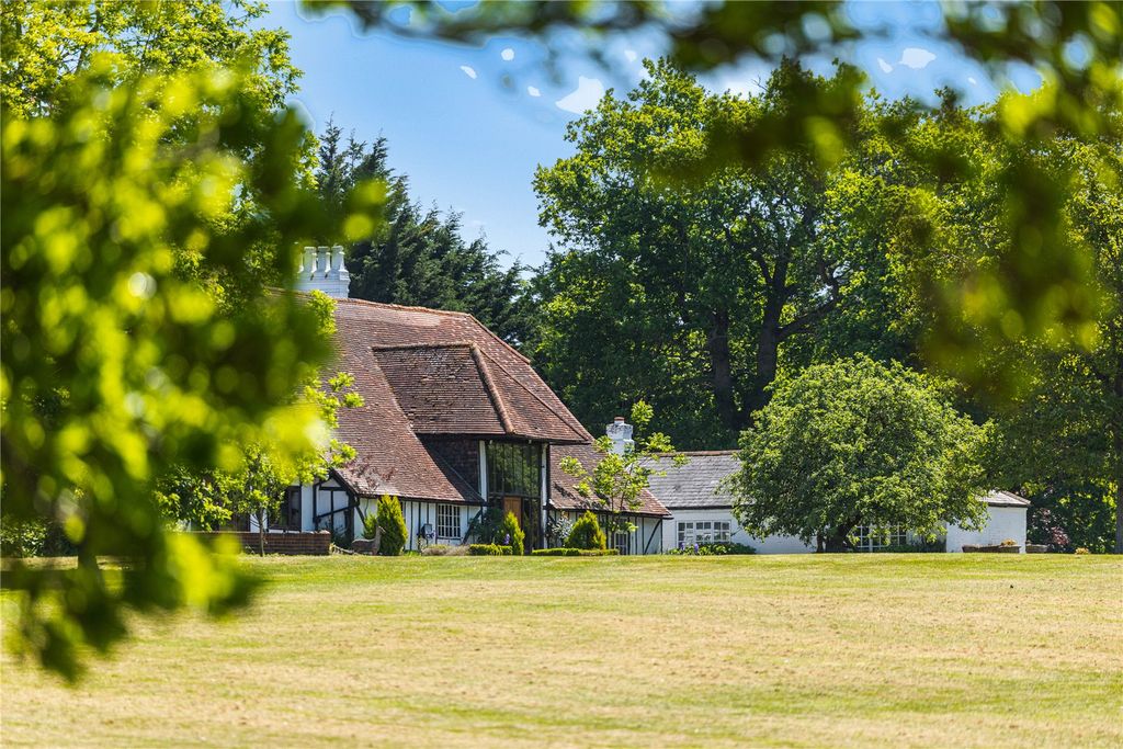 Additional image 25 of 8 bed equestrian for saleBarkham Street, Barkham, Wokingham, Berkshire RG40