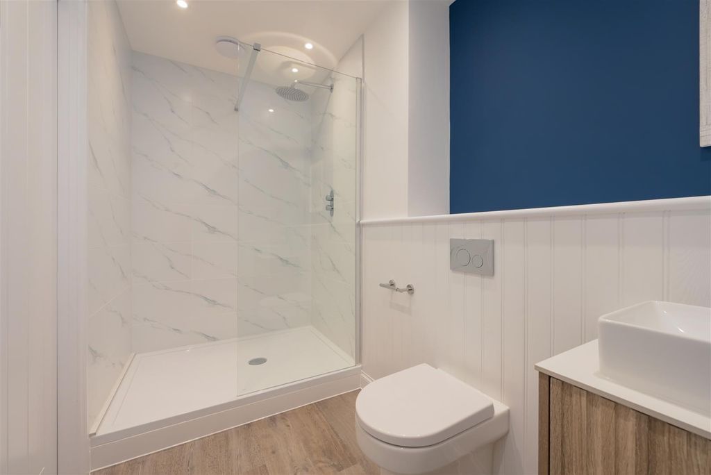 Additional image 15 of 2 bed flat for saleBeach Walk, Whitstable CT5