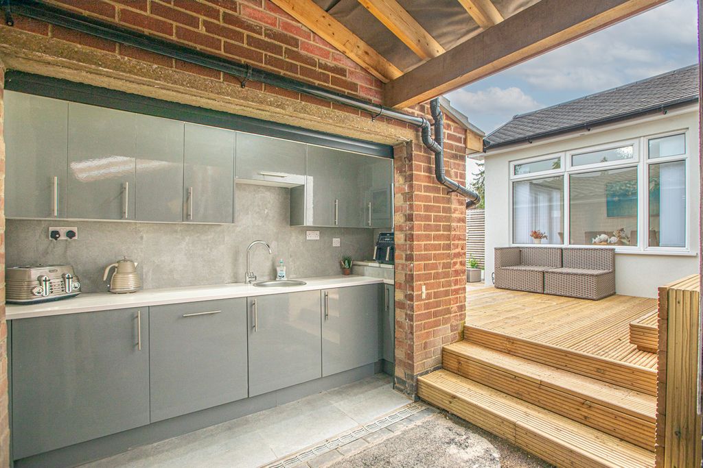 Additional image 31 of 3 bed detached house for salePine Road, Glenfield LE3