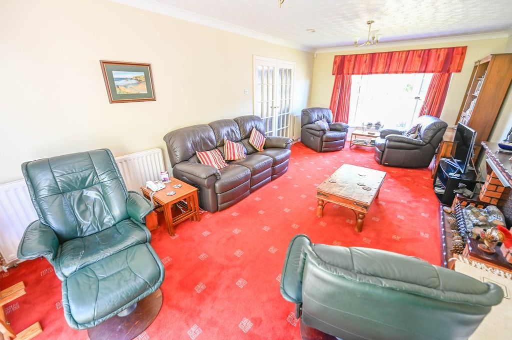 Additional image 2 of 4 bed detached house for saleCannon Hill Gardens, Wimborne BH21