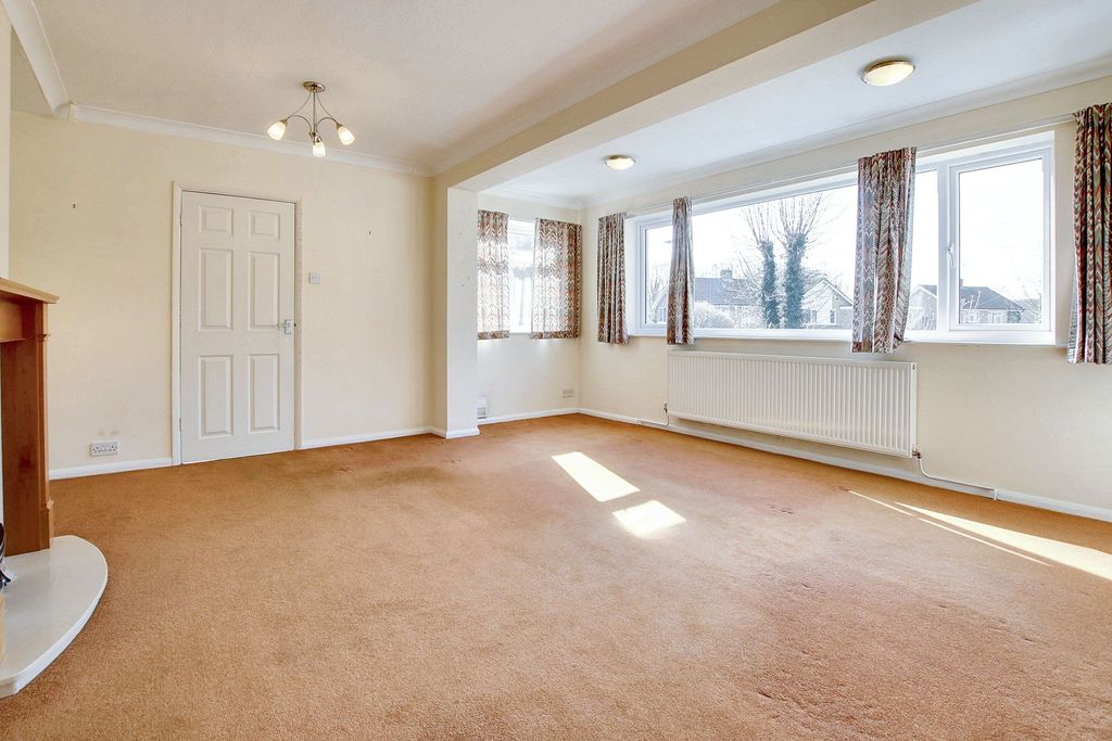 Additional image 11 of 4 bed semi-detached house for saleHidcote Road, Oadby LE2