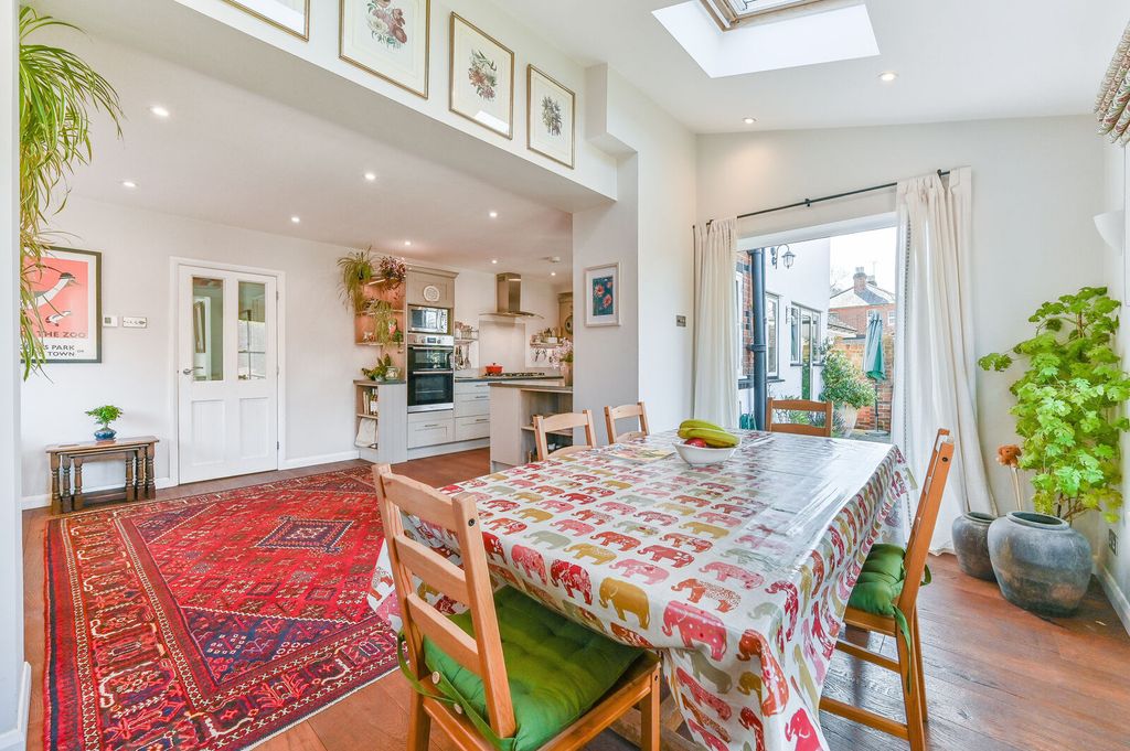 Additional image 9 of 4 bed detached house for saleOld Malden Lane, Worcester Park KT4