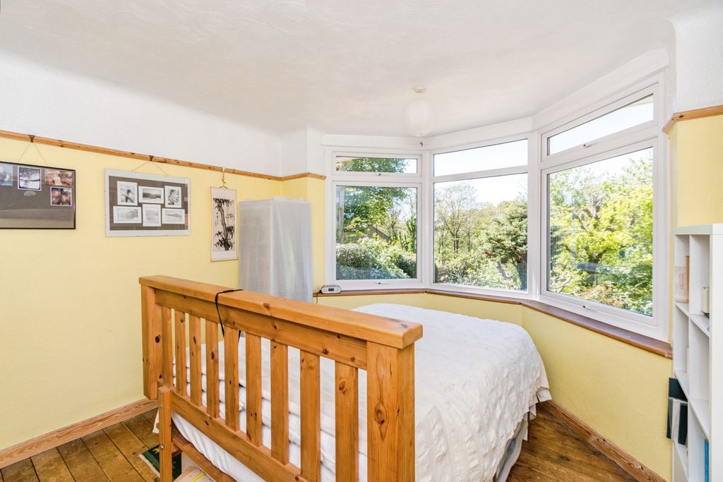 Additional image 4 of 2 bed bungalow for saleCoxford Close, Southampton, Hampshire SO16
