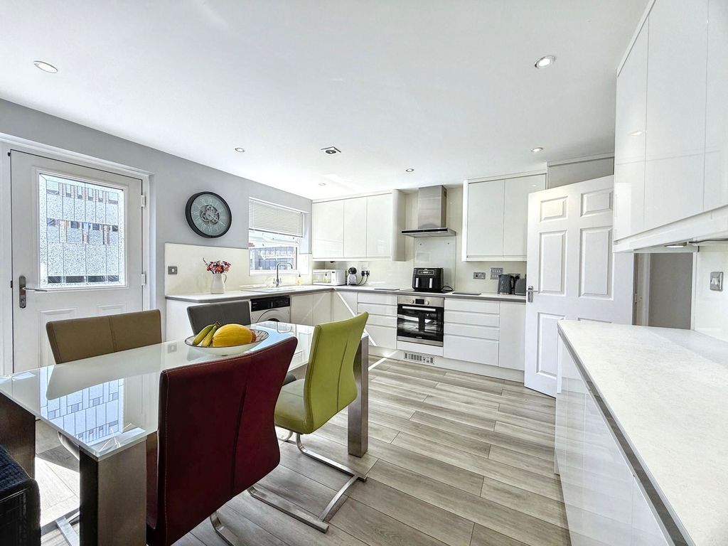 Additional image 4 of 4 bed town house for saleSandford Close, Wingate TS28