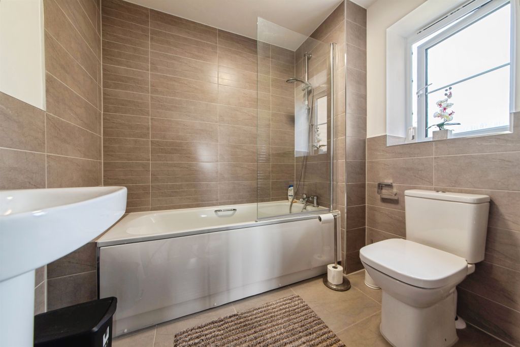 Additional image 16 of 2 bed detached bungalow for saleHotchkin Gardens, Woodhall Spa LN10