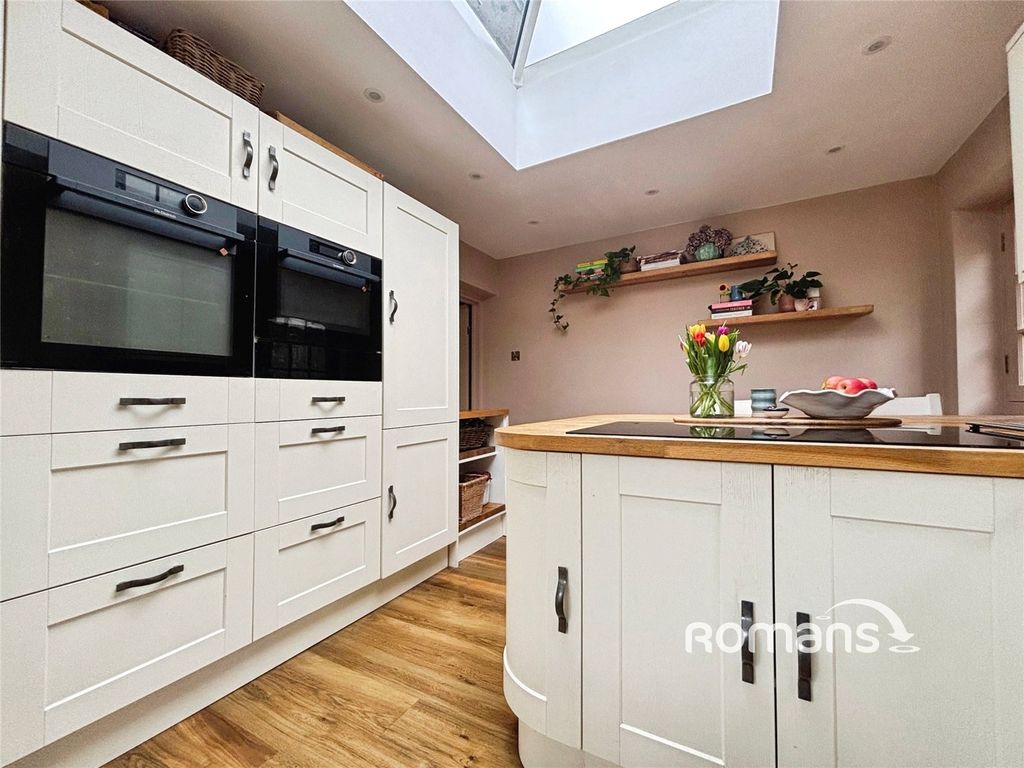 Additional image 13 of 3 bed end terrace house for saleGreenleas Close, Yateley, Hampshire GU46