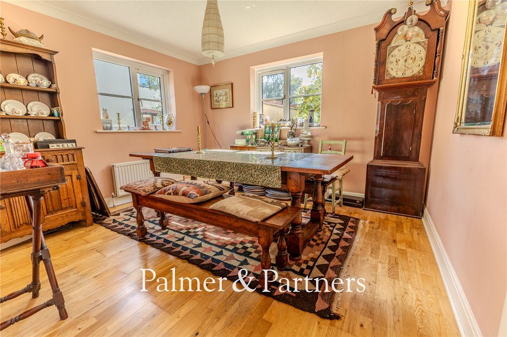 Additional image 6 of 4 bed detached house for saleIpswich Road, Woodbridge, Suffolk IP12