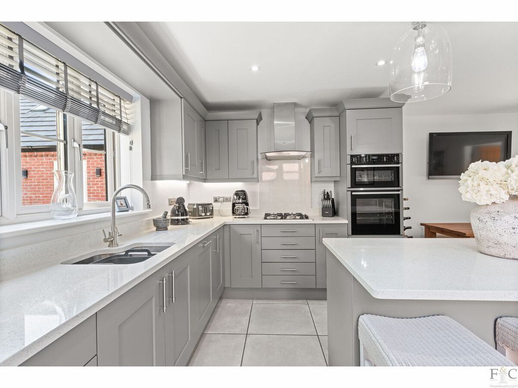 Additional image 14 of 6 bed detached house for saleAlbert Close, Gilmorton LE17