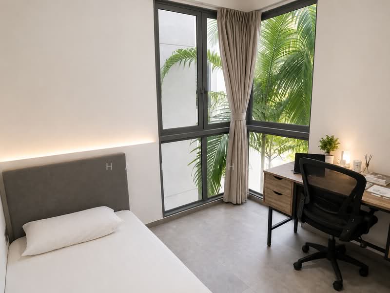 8 Upper Serangoon Crescent photo 3