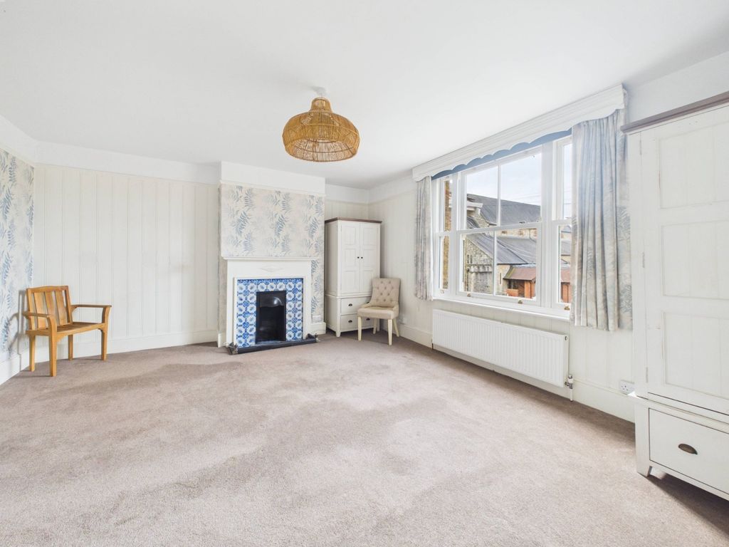 Additional image 6 of 2 bed maisonette for saleDorset Road, Windsor, Berkshire SL4