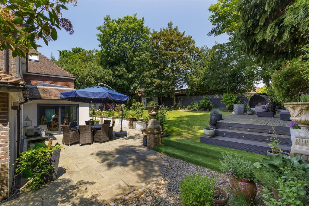 Additional image 2 of 4 bed detached house for saleSchool Road, Windlesham GU20