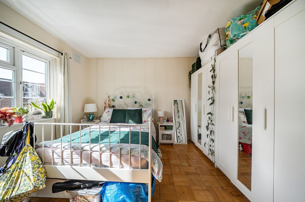 Additional image 7 of 2 bed flat for saleSilverdale Road, Banister Park, Southampton, Hampshire SO15