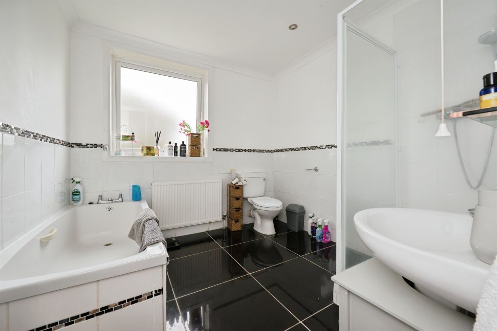 Additional image 10 of 2 bed semi-detached house for saleFreshfield Square, Southampton SO15