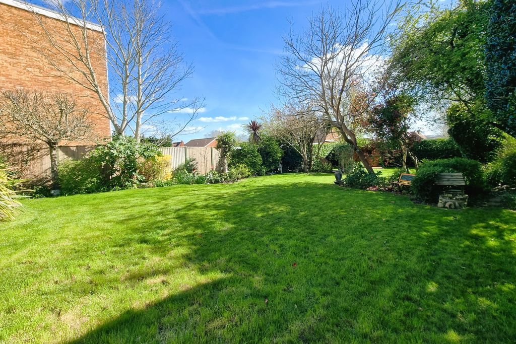 Additional image 15 of 3 bed detached bungalow for saleDrayton, Hampshire PO6