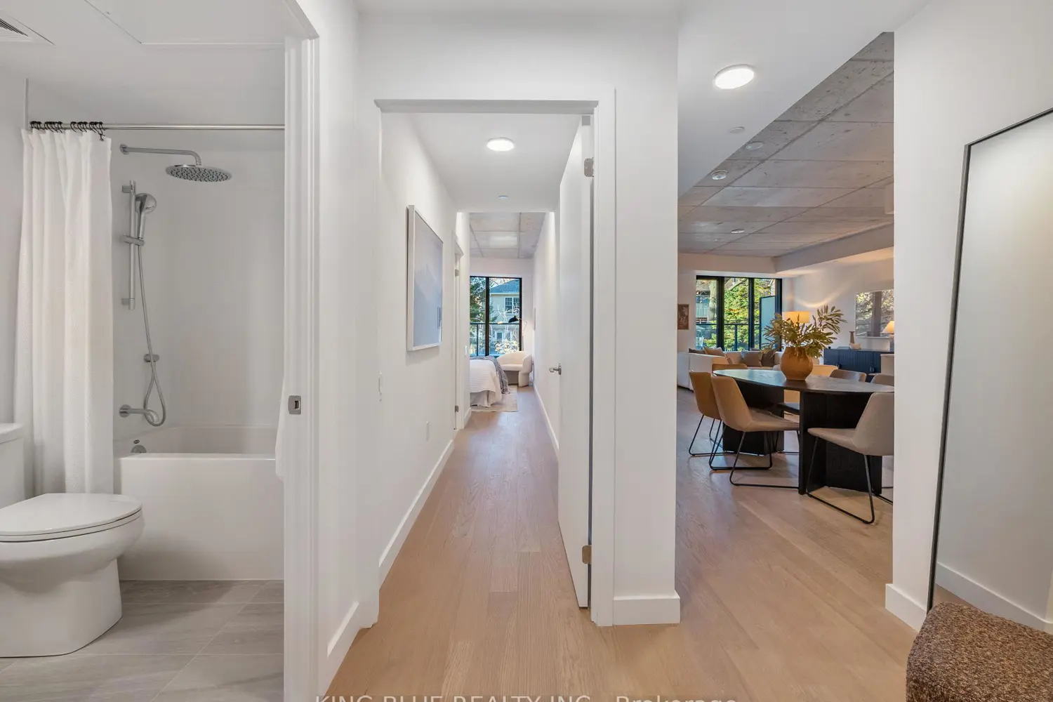 Additional image 5 of 1720 Bayview Avenue 209