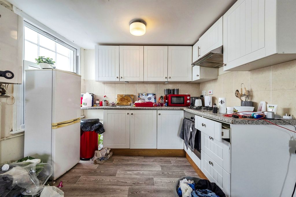 Additional image 2 of 1 bed flat for saleWestgate, Grantham NG31