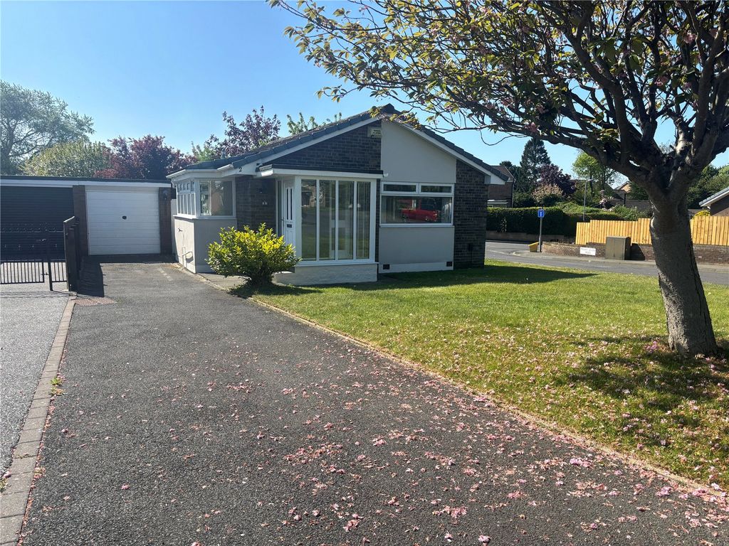 2 bed bungalow for saleStaindale Close, Yarm TS15
