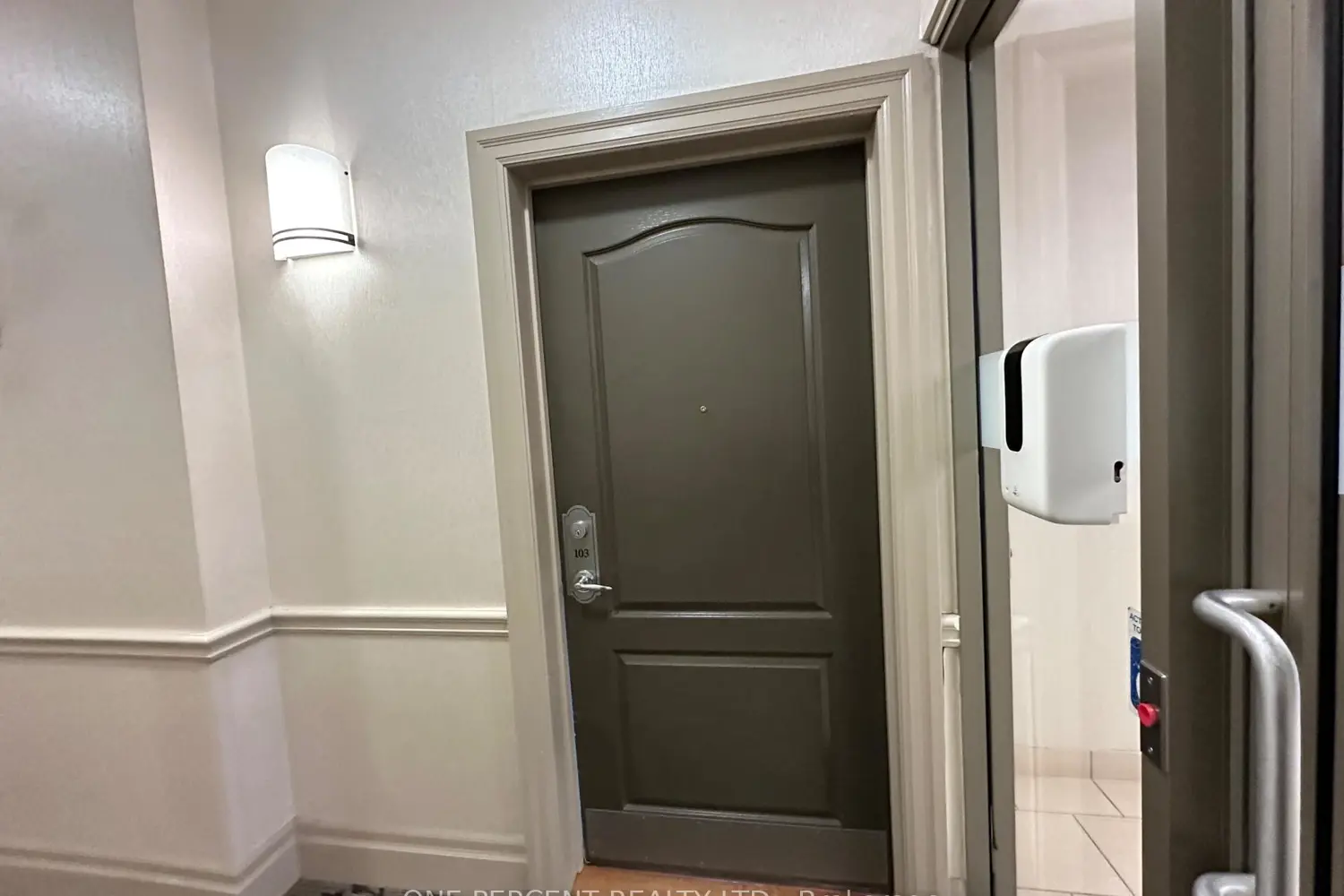Additional image 6 of 4640 Kimbermount Avenue 103
