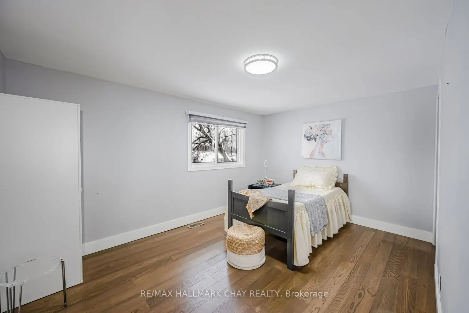 Additional image 8 of 17 Walker Avenue