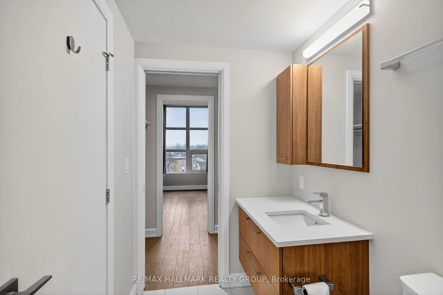 Additional image 18 of 10 Rosemount Avenue 503